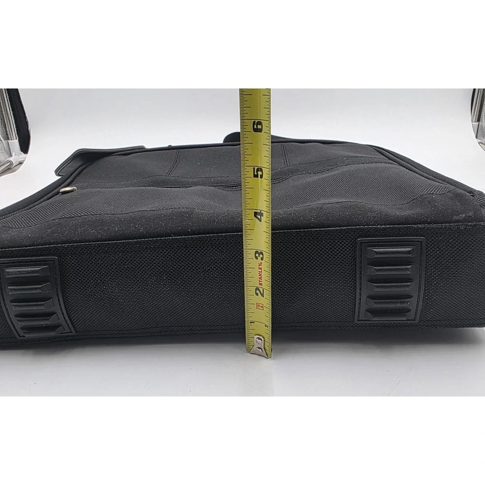 Vintage Compaq Black Nylon Laptop Messenger Bag Briefcase With Strap 14.5x13x4in